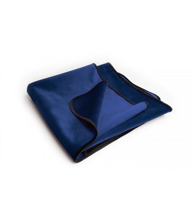 Fascinator Throw regular size