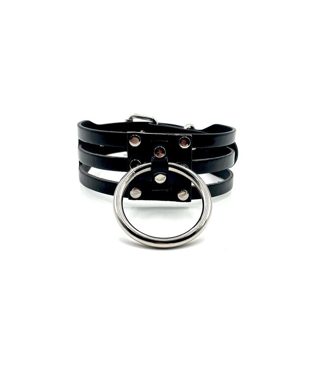 O-ring Choker with Layered Strap