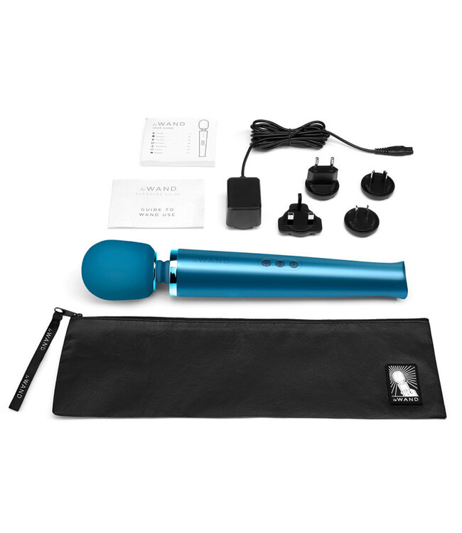 Le Wand | Rechargeable Vibrating Massager