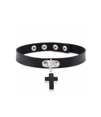 Kulla Goth Cross Choker