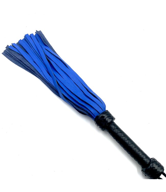 Delicate Touch 2.0 | Leather Flogger