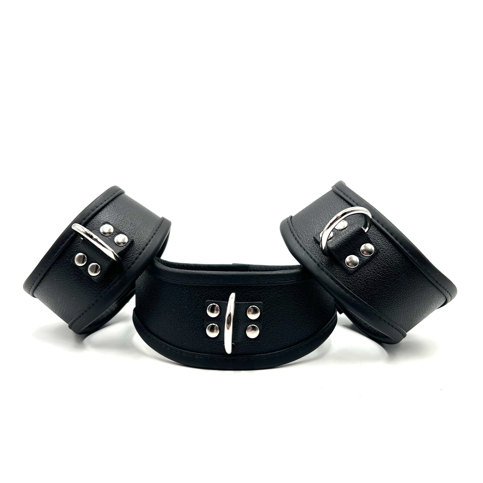 Rouge Padded Posture neck brace collar with 3 d rings for Bondage