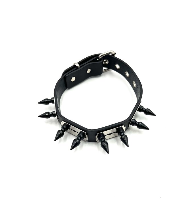 Razors and spikes Goth Choker