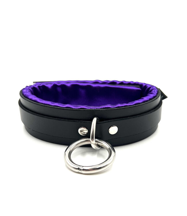 Locking Black Satin Padded Collar
