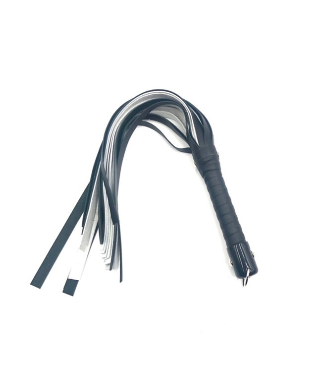 24" Deluxe Leather Flogger