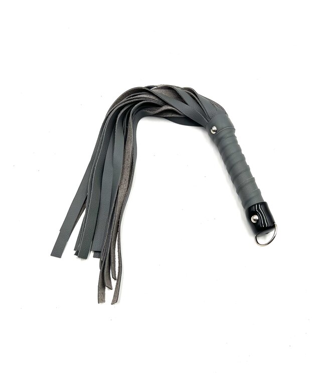Classic Leather Flogger | 24'' Impact Play