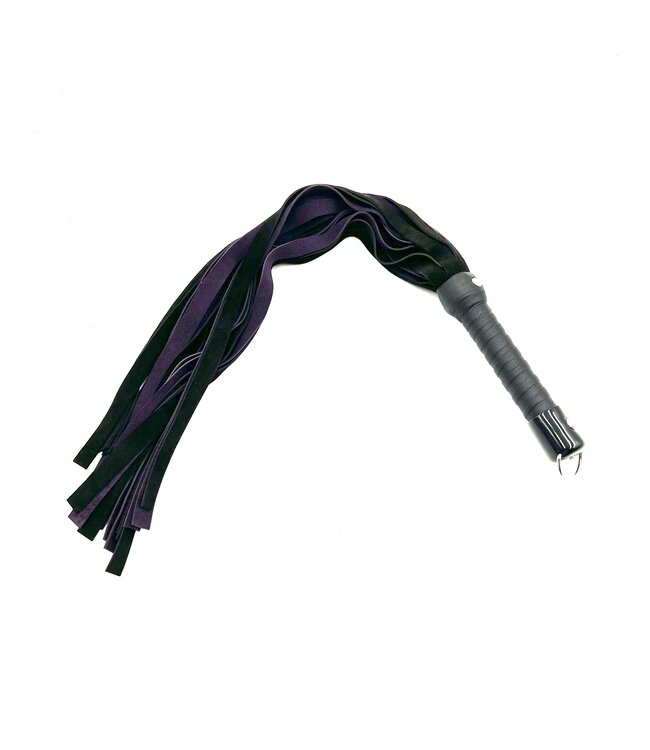 30" Deluxe Suede Flogger
