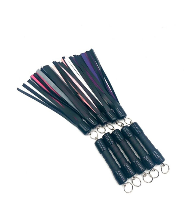 15 Inch Leather Swivel Flogger