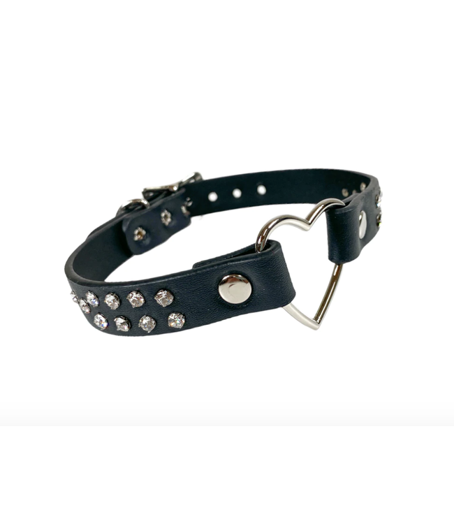 Choker with a heart and rhinestones