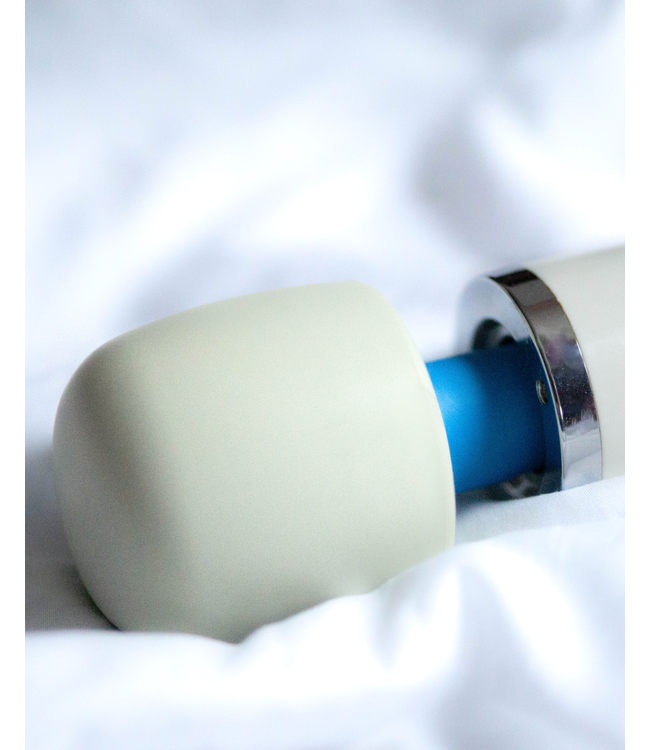 Hitachi Magic Wand Cordless Rechargeable