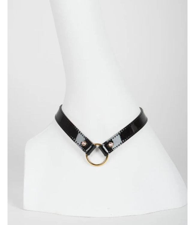 Nenette Patent Leather Collar with Swarovski® rose crystals.
