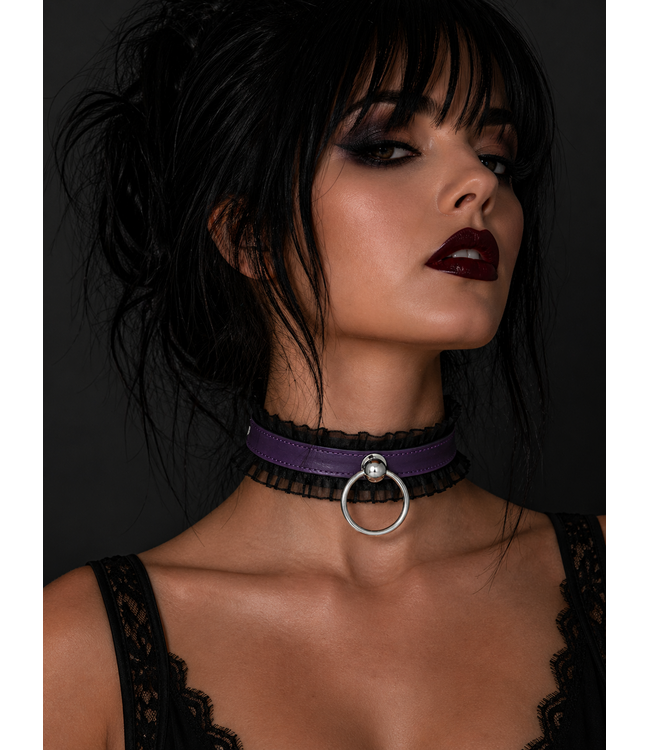 Pettit Lace O Ring Leather Choker