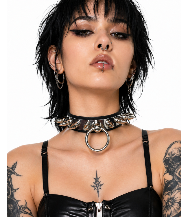 Choker with Metal Plate and Spikes