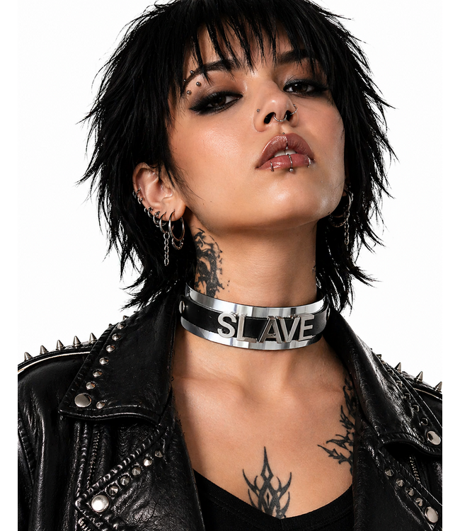 Name chokers with metal plate