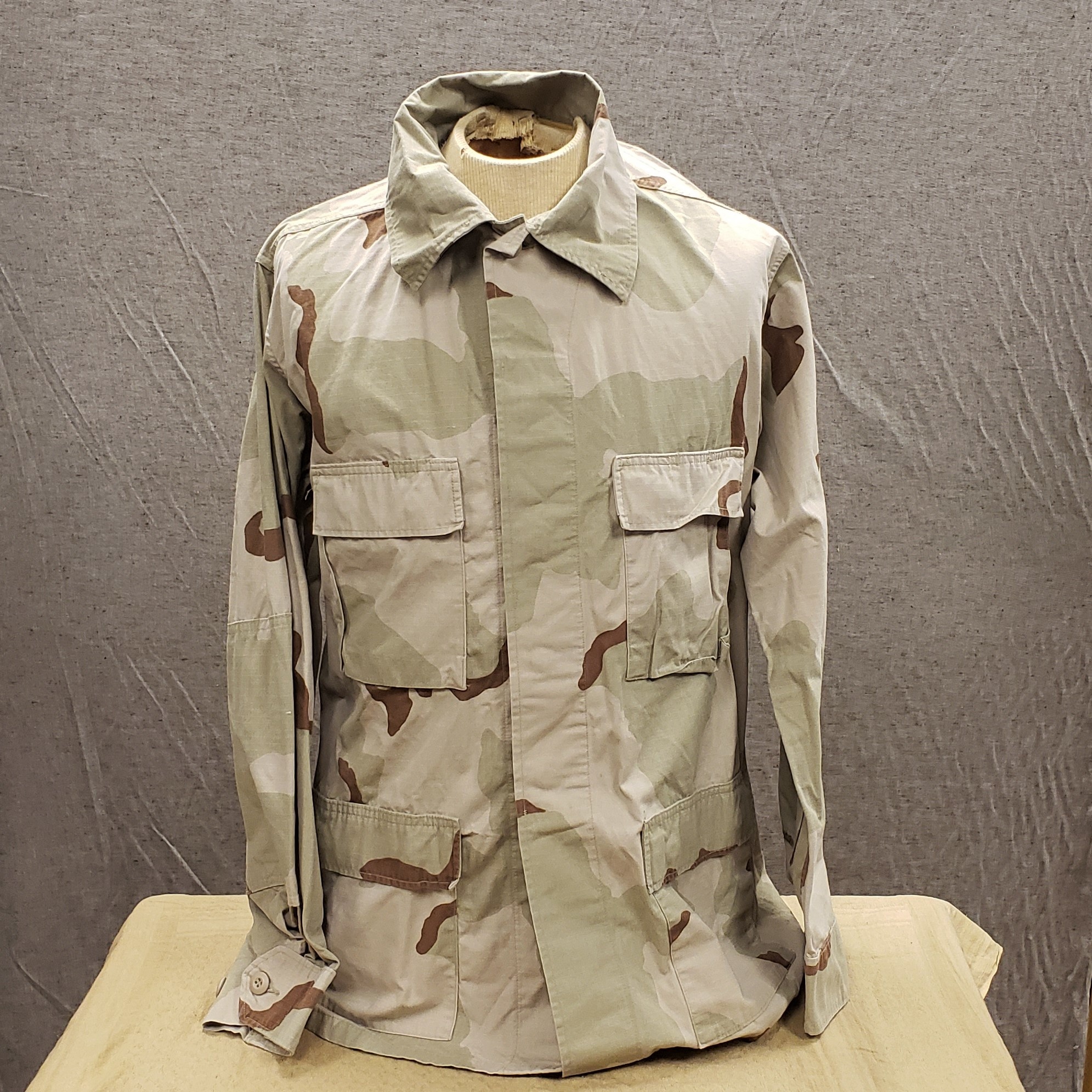 個人装備 Undefeated Desert Camo BDU Shirt 2XL U.S. DESERT CAMO SHIRT - Smith Army Surplus