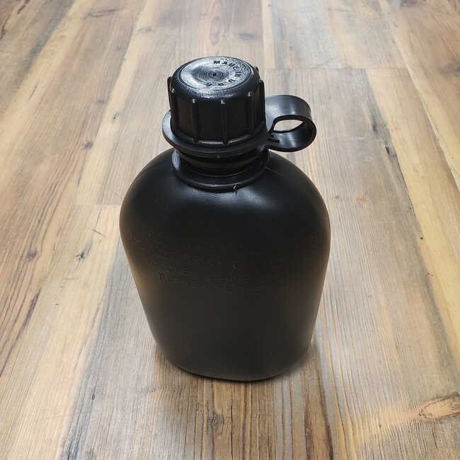 ROTHCO 1L MILITARY PLASTIC  CANTEEN