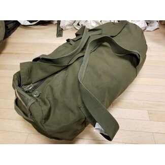 CANADIAN SURPLUS CANADIAN USED CANVAS DUFFLE BAG