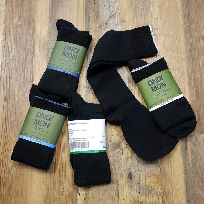 CANADIAN SURPLUS BLACK MILITARY LINER LINER