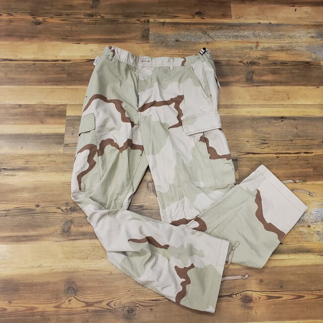 U.S. SURPLUS TRI-DESERT PANT USED