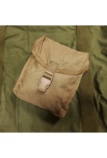 WORLD FAMOUS SALES U.S. COYOTE 1ST AID POUCH USED