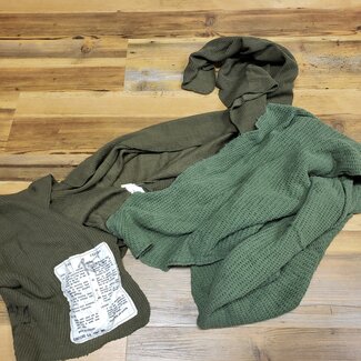 CANADIAN SURPLUS CANADIAN USED OLIVE COTTON SCARF