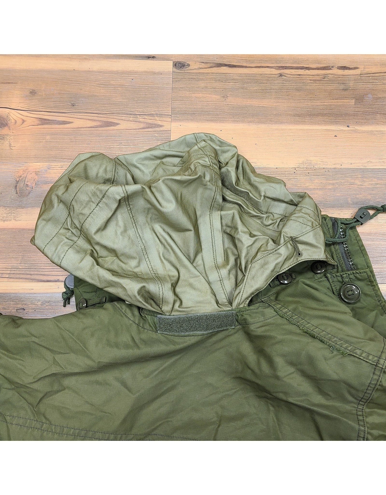 CANADIAN GORE TEX COMBAT COAT - Smith Army Surplus