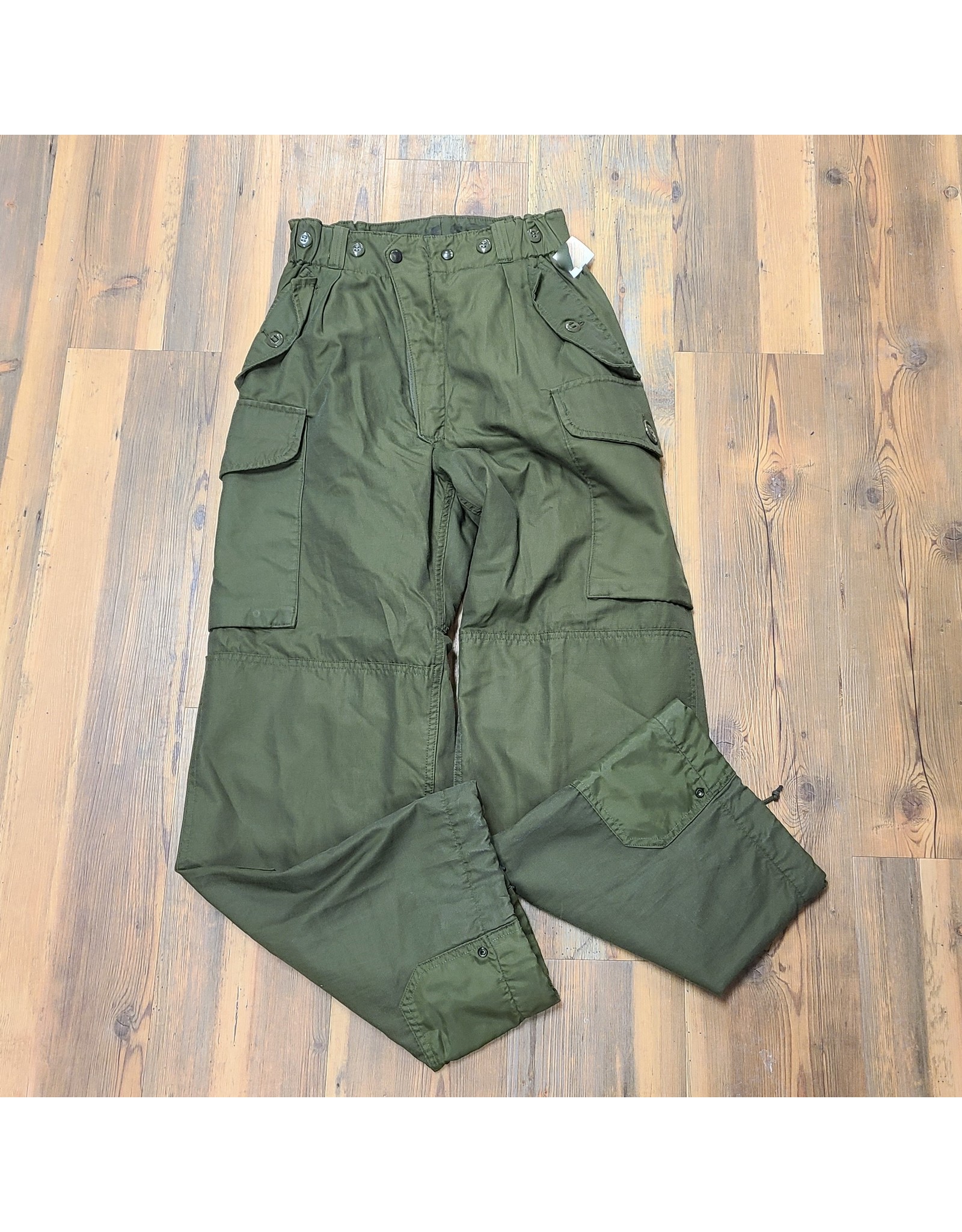 SURPLUS CANADIAN FORCES WIND PANTS