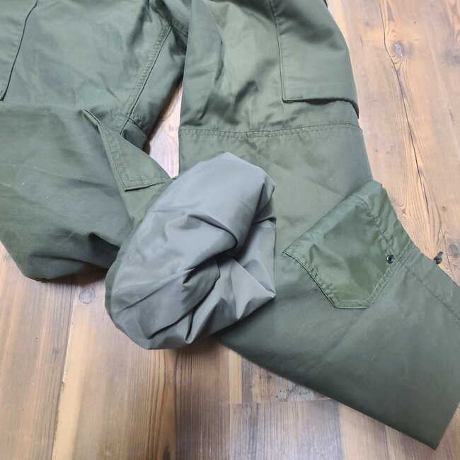 CANADIAN SURPLUS C.F. INSULATED GORTEX PANT