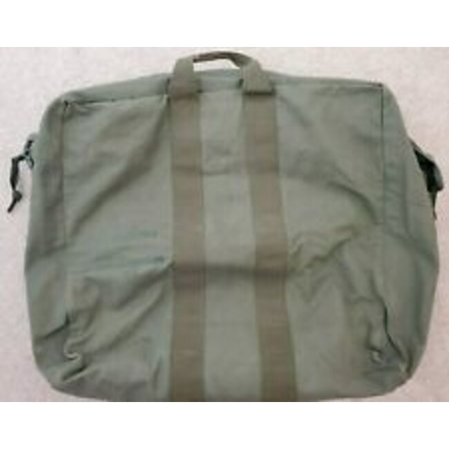 U.S. SURPLUS U.S. AIR FORCE DUFFLE