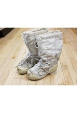 CANADIAN SURPLUS CANADIAN MILITARY MUKLUKS