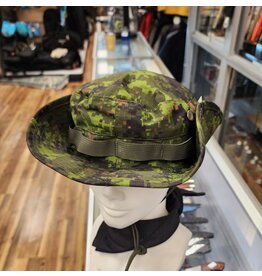Camouflage Mesh Bucket Hats with Vented Neck Cover - Stylish Sun Protection for Outdoor Adventures