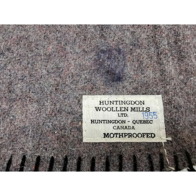 CANADIAN SURPLUS 1950s & 1960s ERA CANADIAN EMERGENCY WOOL BLANKET