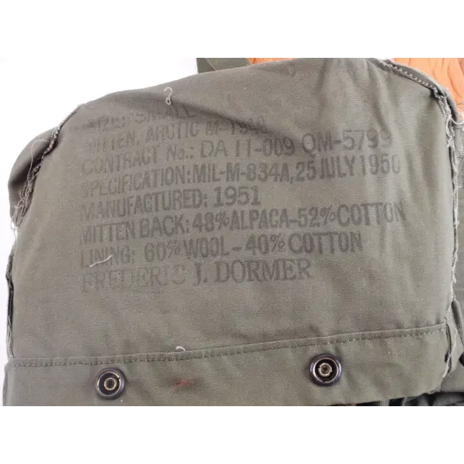 U.S. SURPLUS U.S. G.I. Extreme Cold Weather Arctic Mittens, M-1949