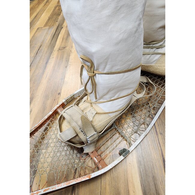 CANADIAN SURPLUS VINTAGE 1950S ERA MUKLUK