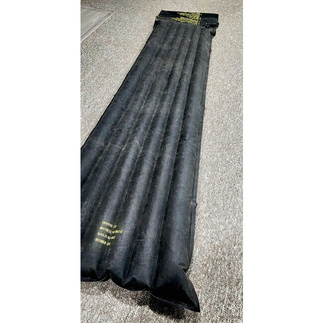 CANADIAN SURPLUS BLACK BETTY AIR MATRESS (CONDITION: EXCELLENT)