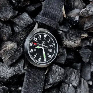 SMITH & WESSON MILTARY WATCH W/ INTERCHANGABLE BANDS
