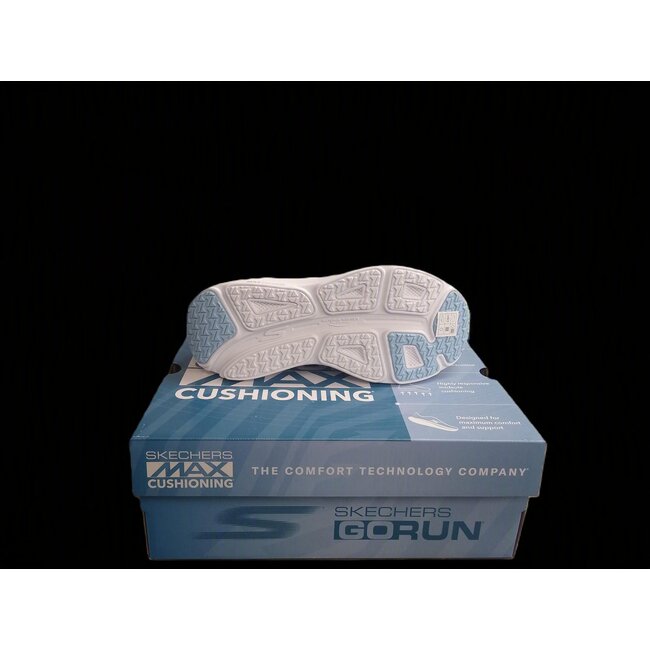 SKECHERS MAX CUSHIONING ENDEAVOUR SHOE