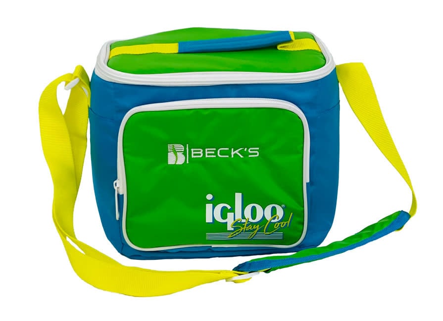 03906 Igloo Retro Square Lunch Bag - Beck's Country Store