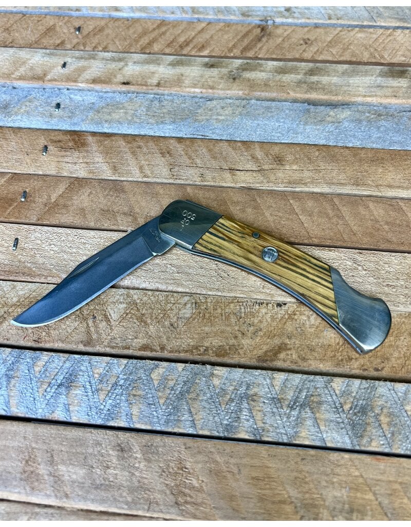 01607 Barn Door Collector Series Knife