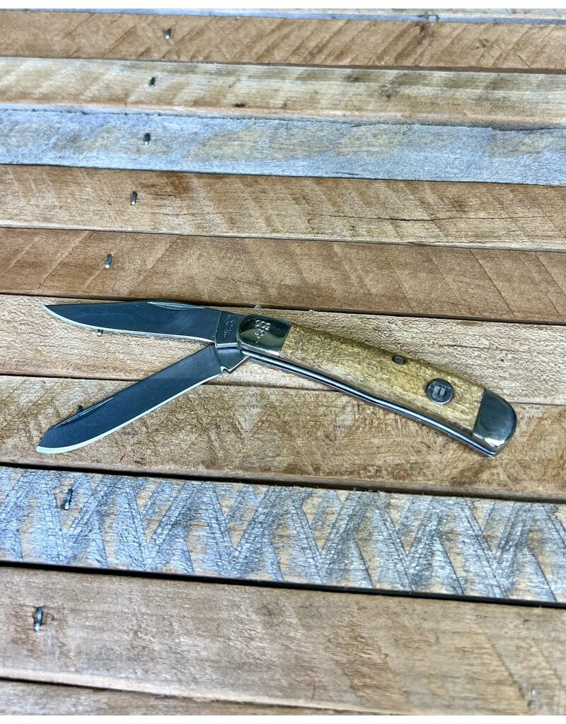 01607 Barn Door Collector Series Knife