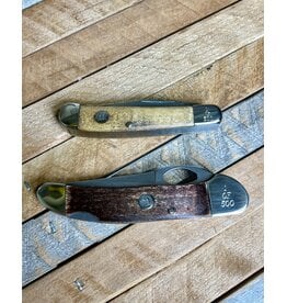 01607 Barn Door Collector Series Knife