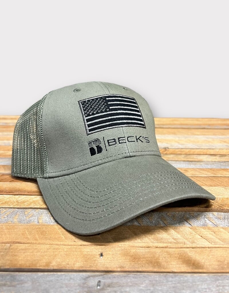 03260 Flag Patch Mesh Snapback Hat