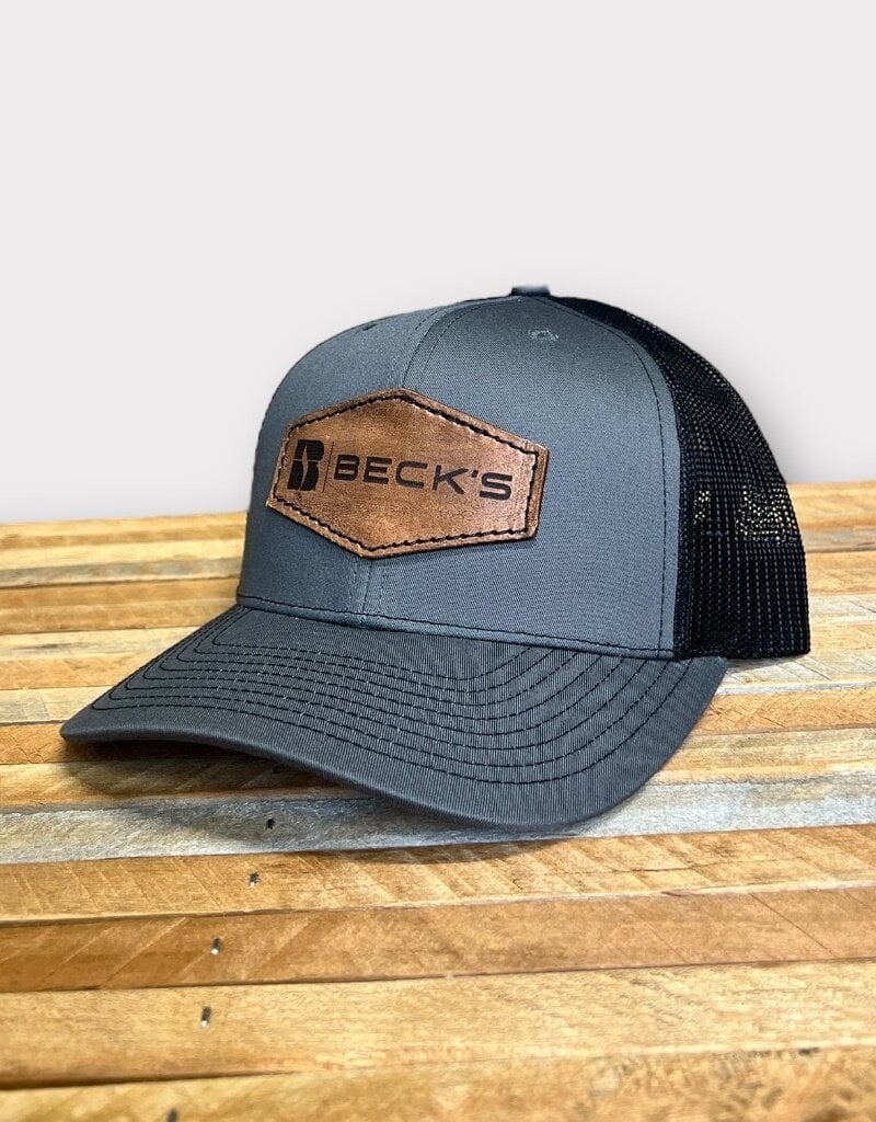 Richardson 03969 Richardson w/ Diamond Leather Patch