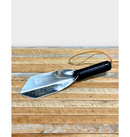 Wilcox 04676 All Pro Gator Serrated Digging Trowel