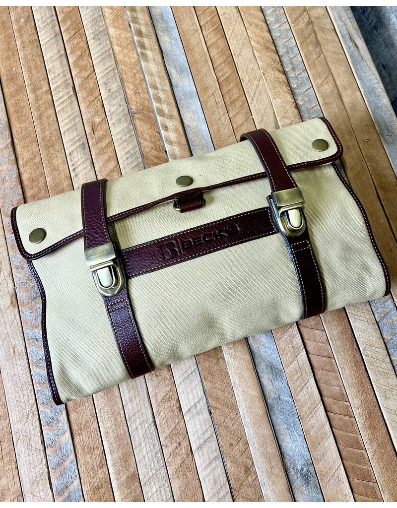 N/A 01982 Hanging Travel Kit