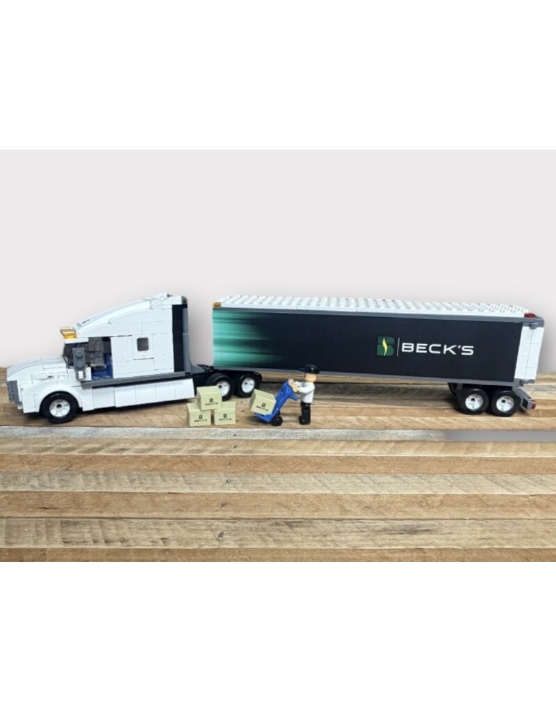 02134 Lego Style Sleeper Cab & Straight Trailer