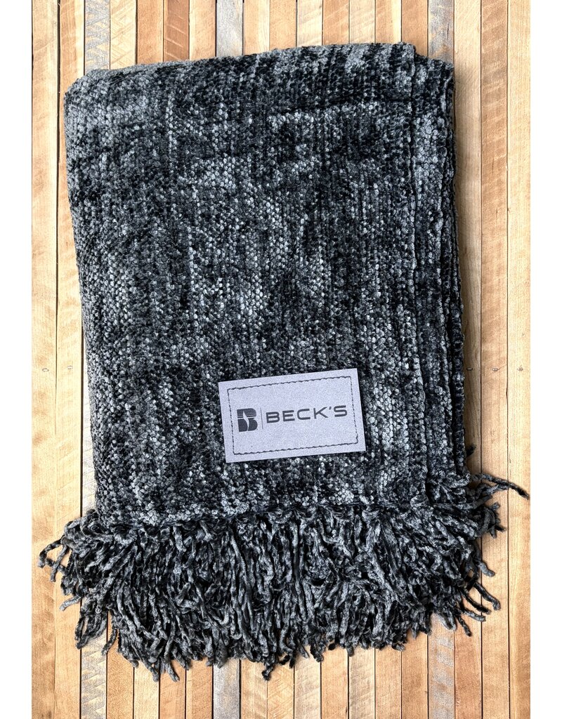 04470 Chelsea Blanket