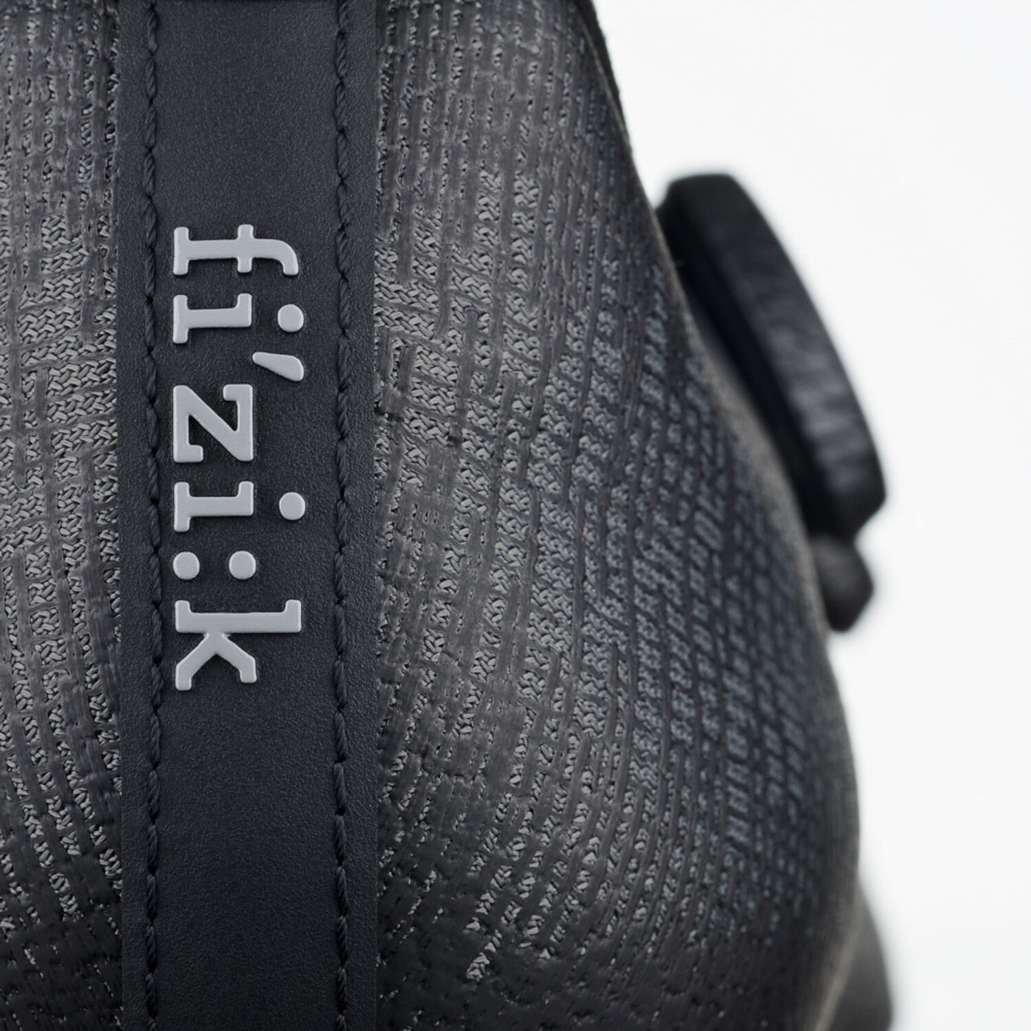 FIZIK Vento Infinito Knit Carbon 2 (Black/Black) - Cranked