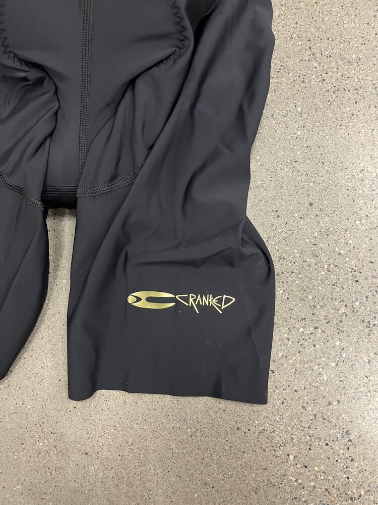 Nativo Concept Cranked Custom Black Bibs