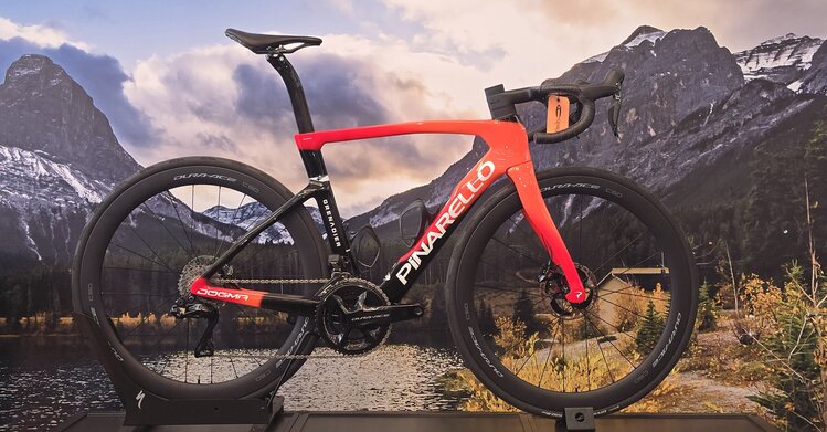 Pinarello 2025 Dogma F Ineos Team Edition (57.5)